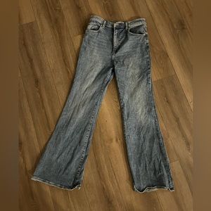 Abercrombie & fitch Ultra High Rise Flare Jean
